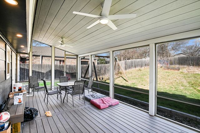 7105 Meadowood DR, Austin, TX 78723