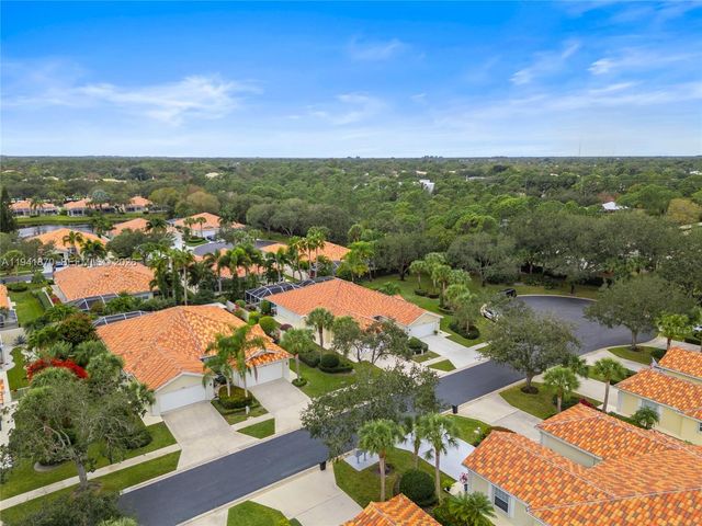 2444 SW Parkside Drive, Palm City, FL 34990