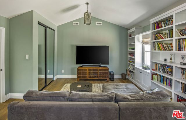 1000 S Citrus Avenue, Los Angeles, CA 90019