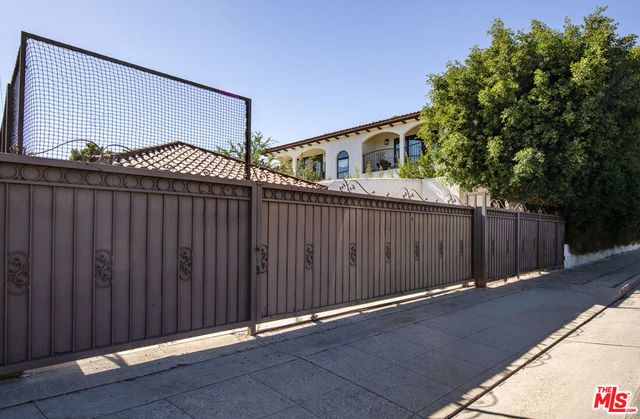 1000 S Citrus Avenue, Los Angeles, CA 90019