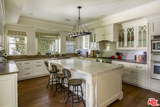1000 S Citrus Avenue, Los Angeles, CA 90019