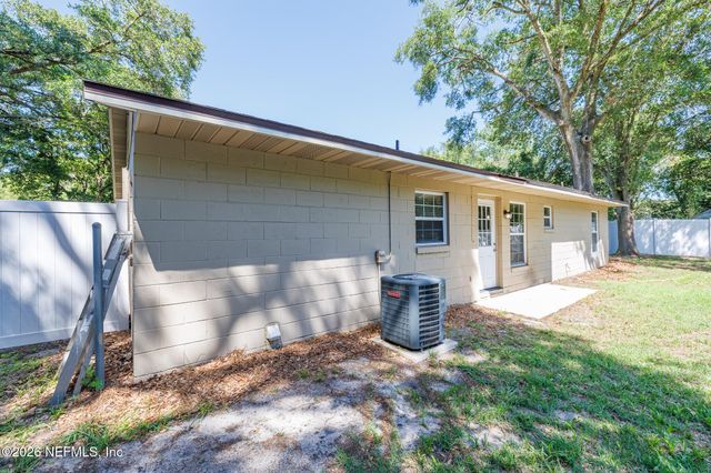 461 MELROSE Court, Green Cove Springs, FL 32043