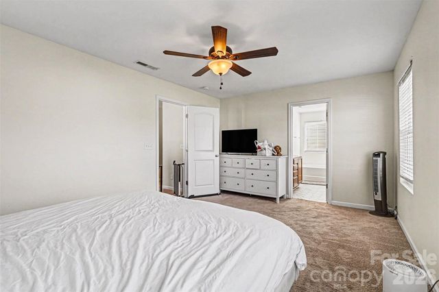 2419 Impatien Drive, Charlotte, NC 28215