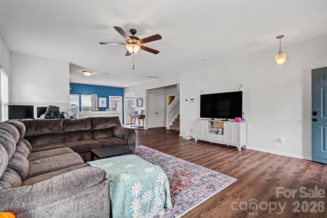 2419 Impatien Drive, Charlotte, NC 28215