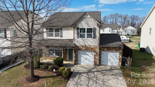 2419 Impatien Drive, Charlotte, NC 28215