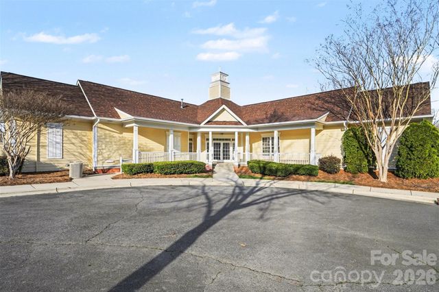 2419 Impatien Drive, Charlotte, NC 28215