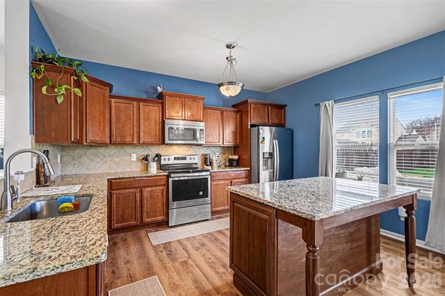 2419 Impatien Drive, Charlotte, NC 28215