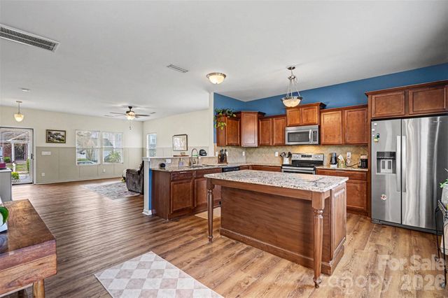2419 Impatien Drive, Charlotte, NC 28215