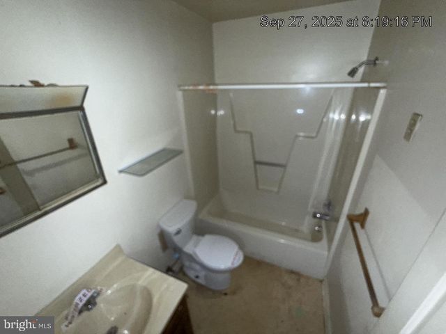 537 BUTTERNUT DR, Fredericksburg, VA 22408