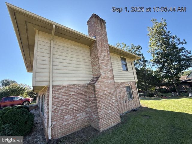 537 BUTTERNUT DR, Fredericksburg, VA 22408