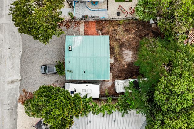 55 Jewfish Avenue, Key Largo, FL 33037