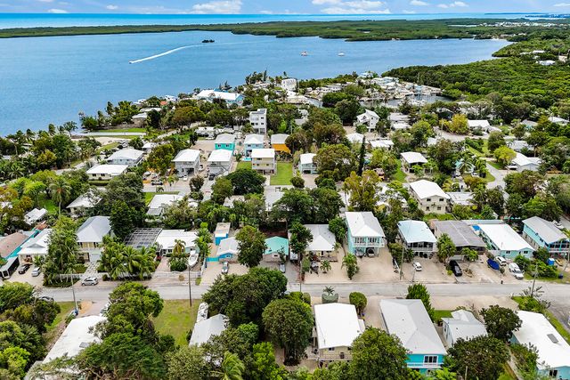 55 Jewfish Avenue, Key Largo, FL 33037