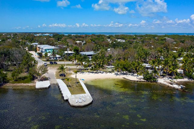 55 Jewfish Avenue, Key Largo, FL 33037