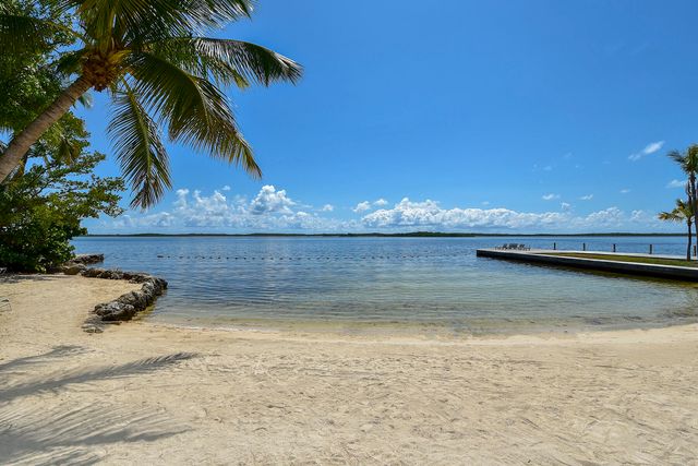 55 Jewfish Avenue, Key Largo, FL 33037