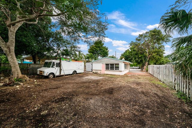 55 Jewfish Avenue, Key Largo, FL 33037