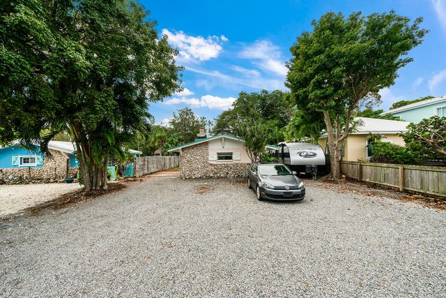 55 Jewfish Avenue, Key Largo, FL 33037