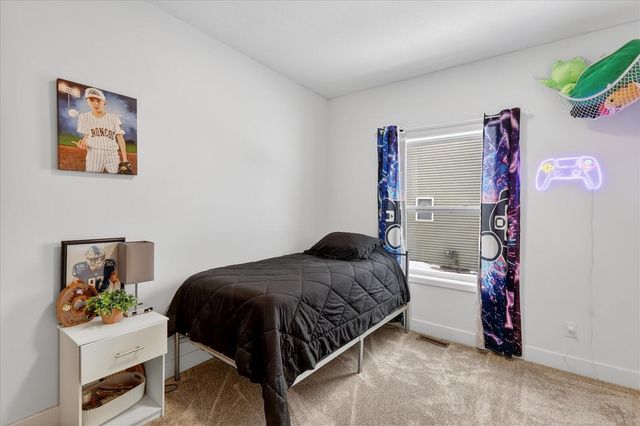 2434 Ashford Trail, Portage, MI 49024