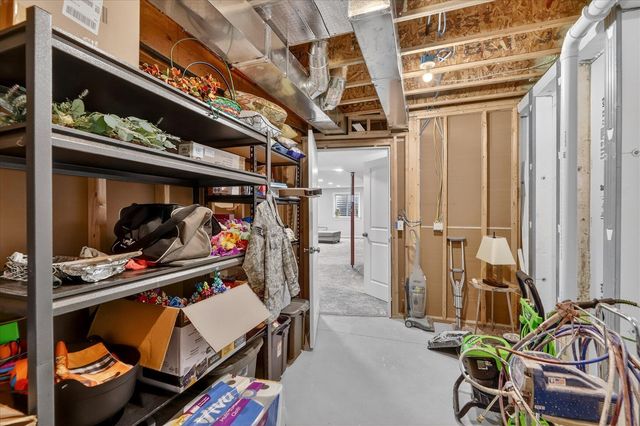 2434 Ashford Trail, Portage, MI 49024