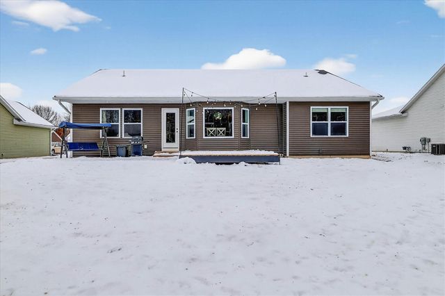 2434 Ashford Trail, Portage, MI 49024