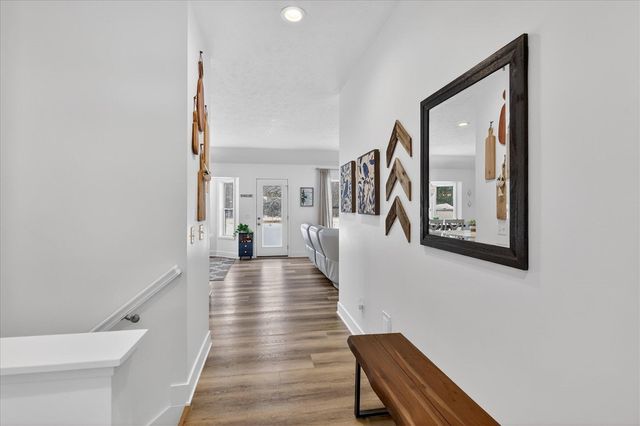 2434 Ashford Trail, Portage, MI 49024