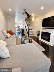 226 MCCLELLAN ST, Philadelphia, PA 19148
