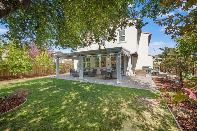 215 Calle Del Rey, Morgan Hill, CA 95037
