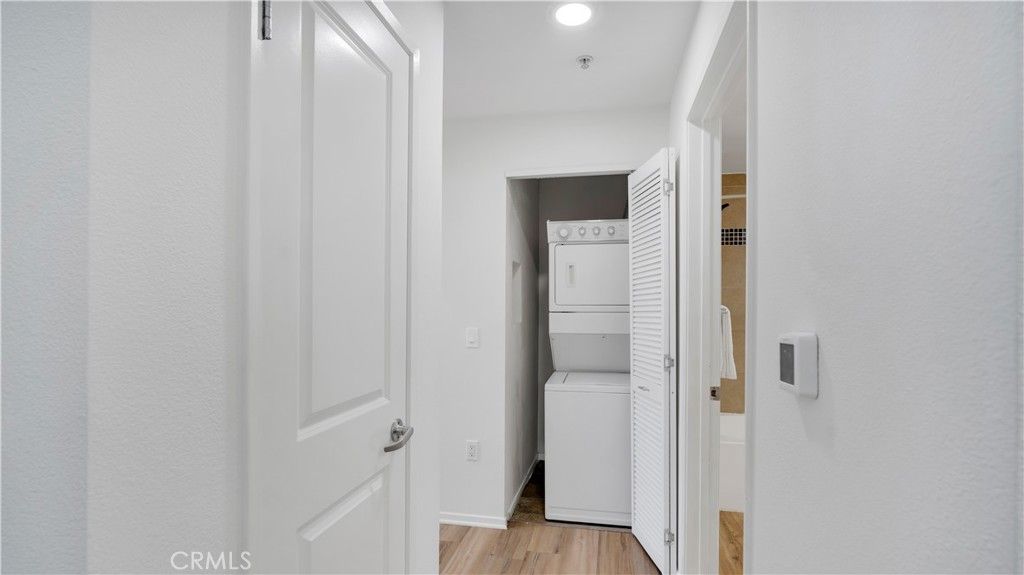 Image 19 of property listing at 1438 Scholarship, Irvine, CA 92612