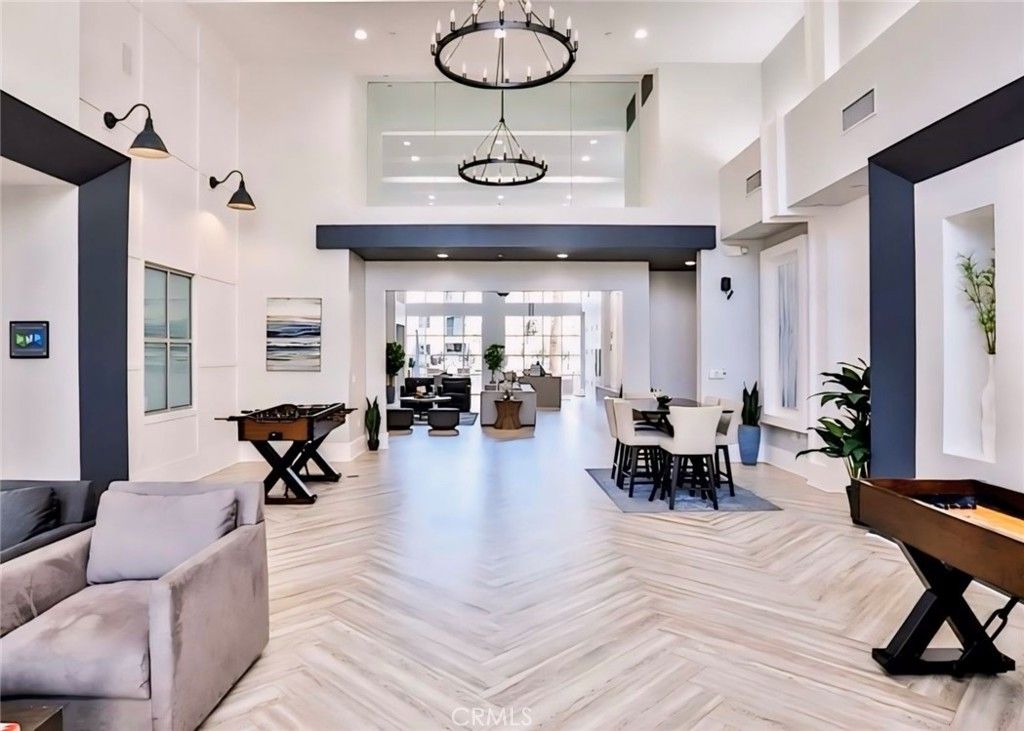 Image 24 of property listing at 1438 Scholarship, Irvine, CA 92612