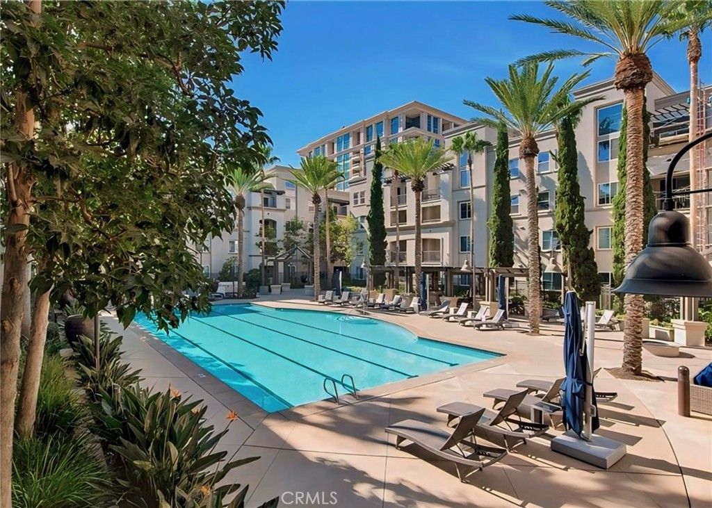 Image 35 of property listing at 1438 Scholarship, Irvine, CA 92612