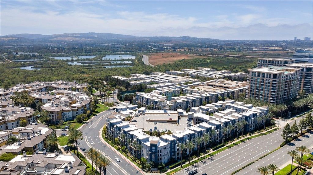 Image 40 of property listing at 1438 Scholarship, Irvine, CA 92612