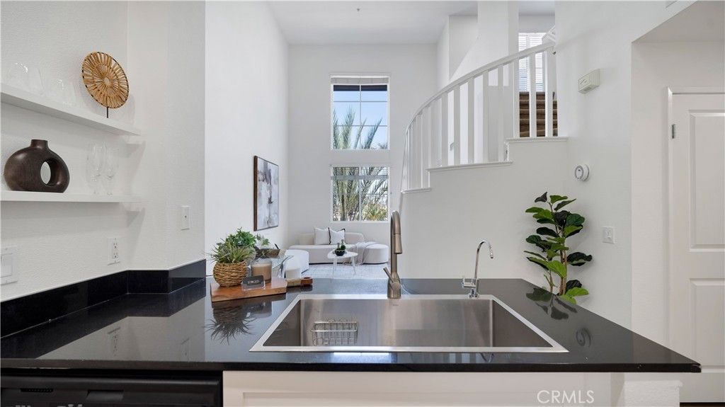 Image 5 of property listing at 1438 Scholarship, Irvine, CA 92612