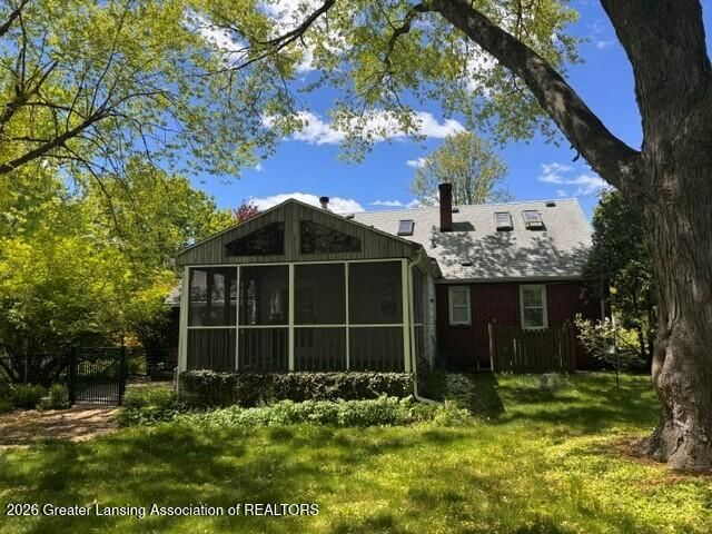 1114 Sunset Lane, East Lansing, MI 48823