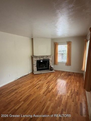 1114 Sunset Lane, East Lansing, MI 48823