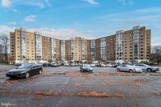 15100 INTERLACHEN DR #4-521, Silver Spring, MD 20906