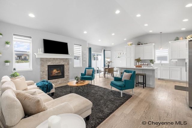 5332 CARMEL DR, Cheyenne, WY 82009