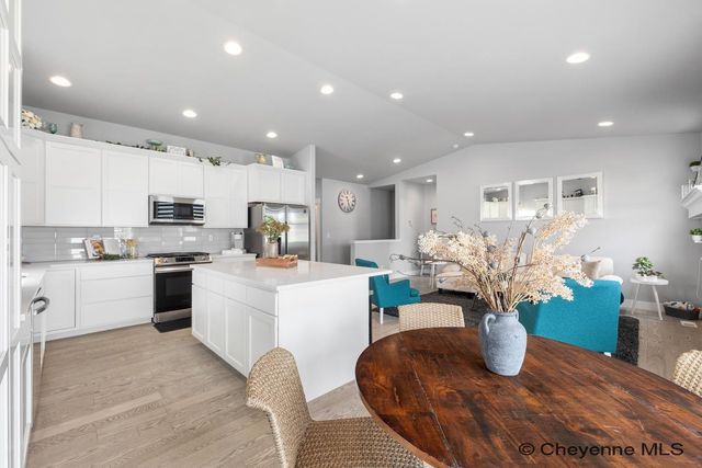 5332 CARMEL DR, Cheyenne, WY 82009