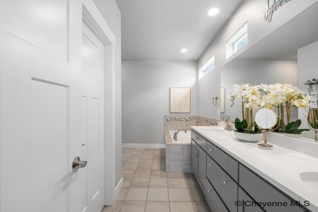 5332 CARMEL DR, Cheyenne, WY 82009