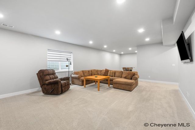 5332 CARMEL DR, Cheyenne, WY 82009