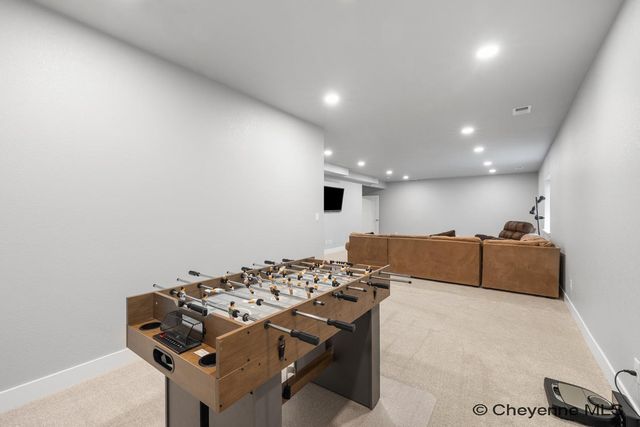 5332 CARMEL DR, Cheyenne, WY 82009