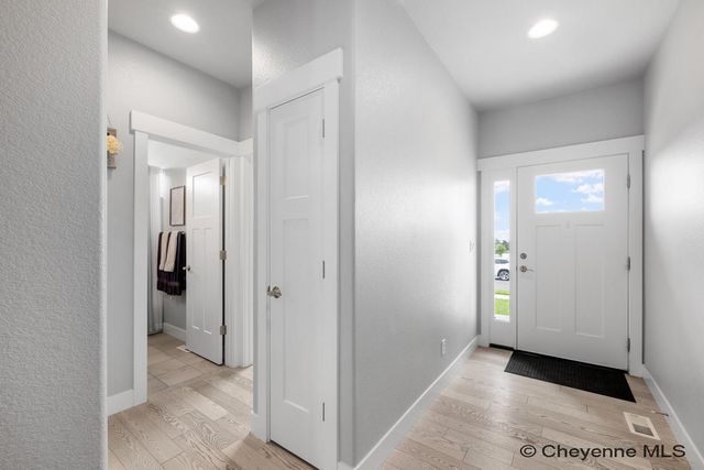 5332 CARMEL DR, Cheyenne, WY 82009