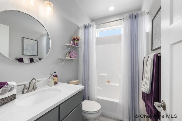 5332 CARMEL DR, Cheyenne, WY 82009