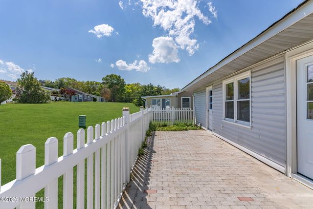 3 Markham Road, Brick, NJ 08724