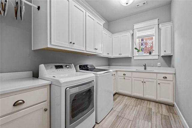 5511 S Altamonte Road, Rogers, AR 72758