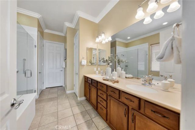 1669 Via Simpatico, Hemet, CA 92545