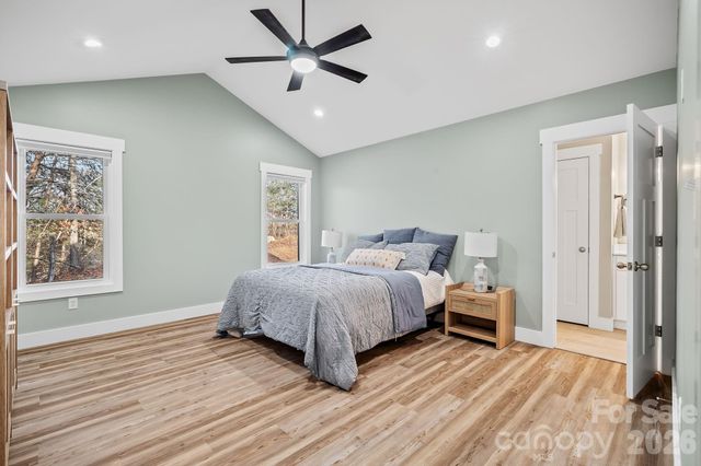 61 Sky Top View, Marshall, NC 28753