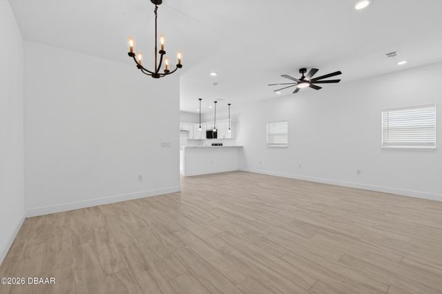 820 Valencia Avenue, Daytona Beach, FL 32114