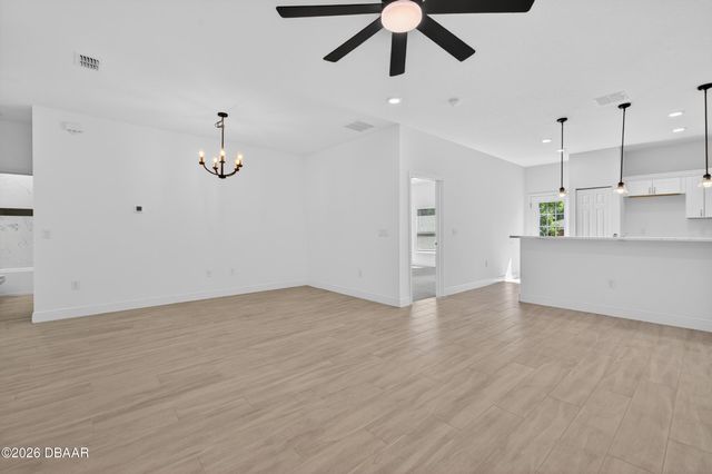 820 Valencia Avenue, Daytona Beach, FL 32114