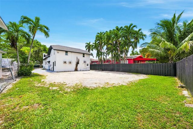 1968 NW 24th Avenue A, Miami, FL 33125