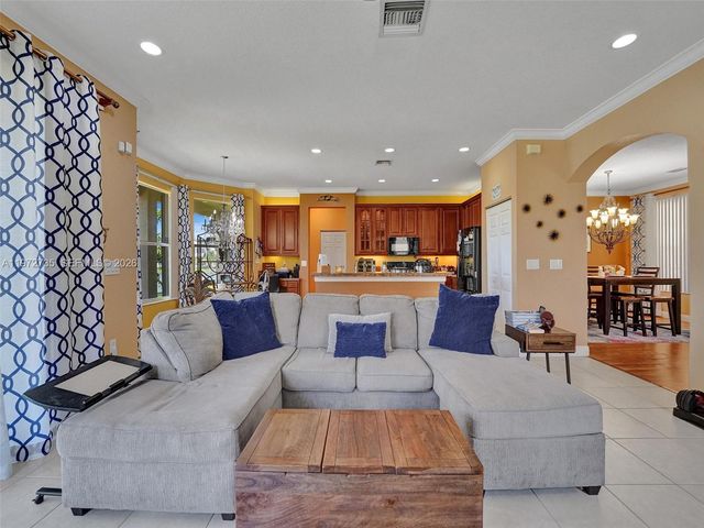 4612 SW 131st Ter, Miramar, FL 33027