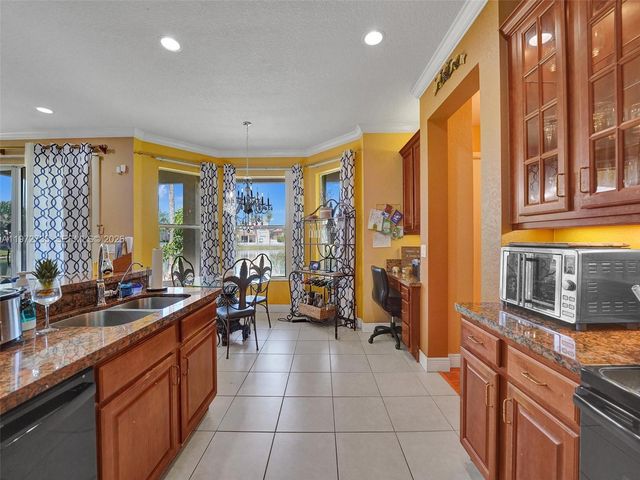 4612 SW 131st Ter, Miramar, FL 33027